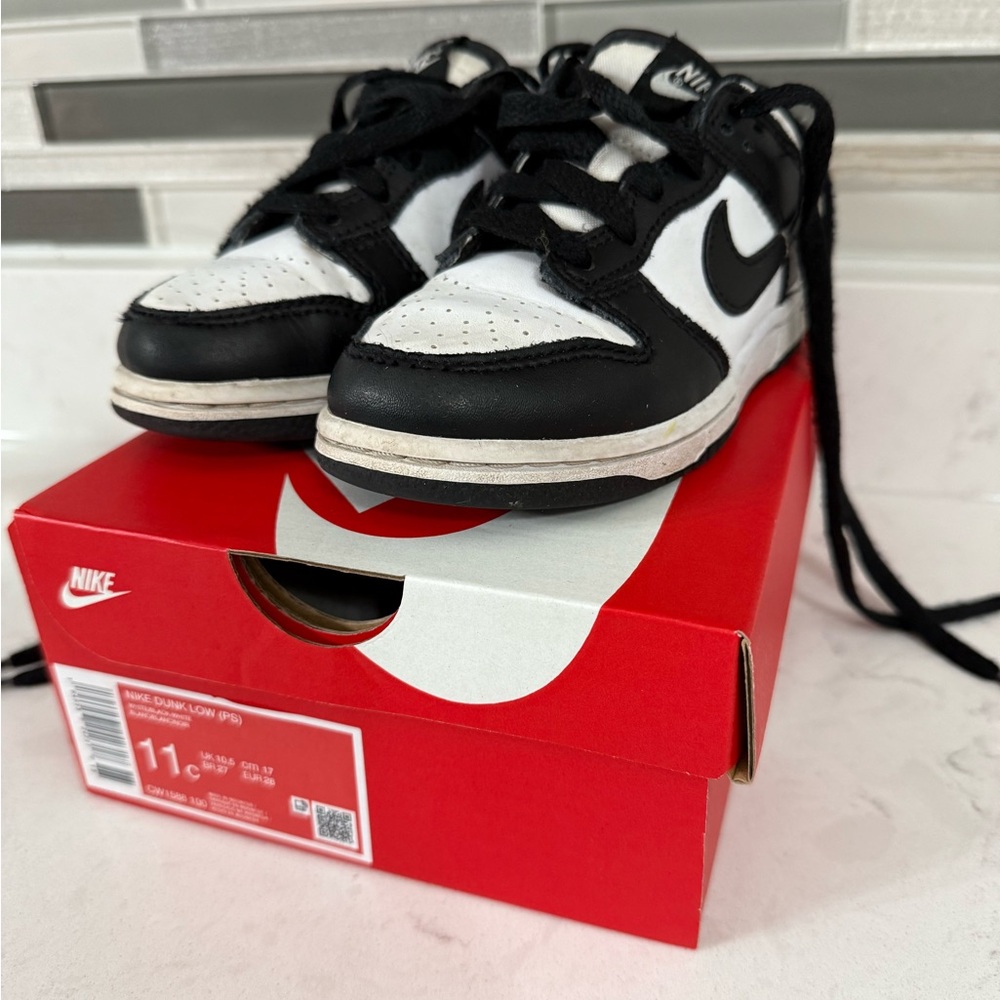 Kids Nike Dunk Pandas